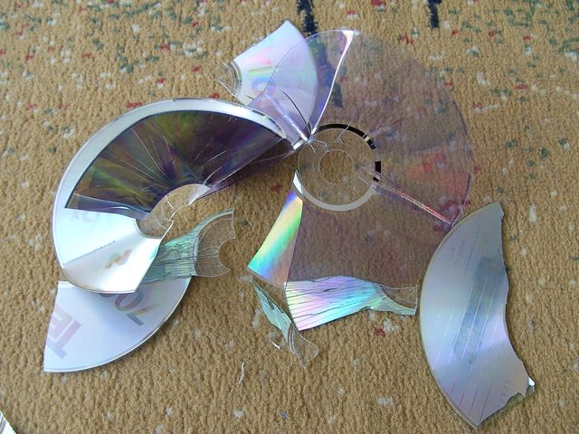 Crashtest CD/DVD $uch@rC pro Vseohw.net