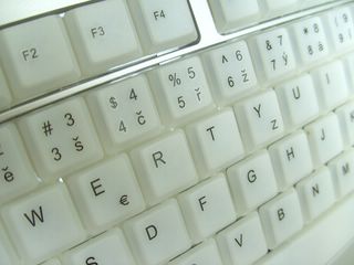 http://vseohw.net/clanky/recenze/c-tech-kb-8948lu-cz