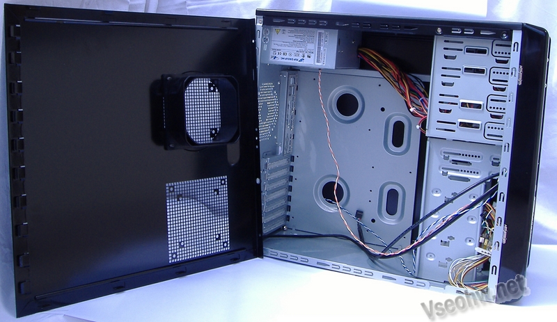 EuroCase ML H990B – luxusně vyhlížející ale...