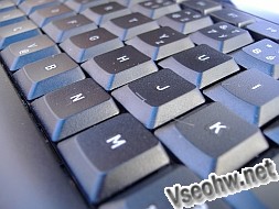 Logitech Ultra-Flat Keyboard CZ
